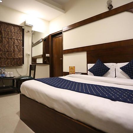 Hotel Gaylord International - New Delhi Ngoại thất bức ảnh
