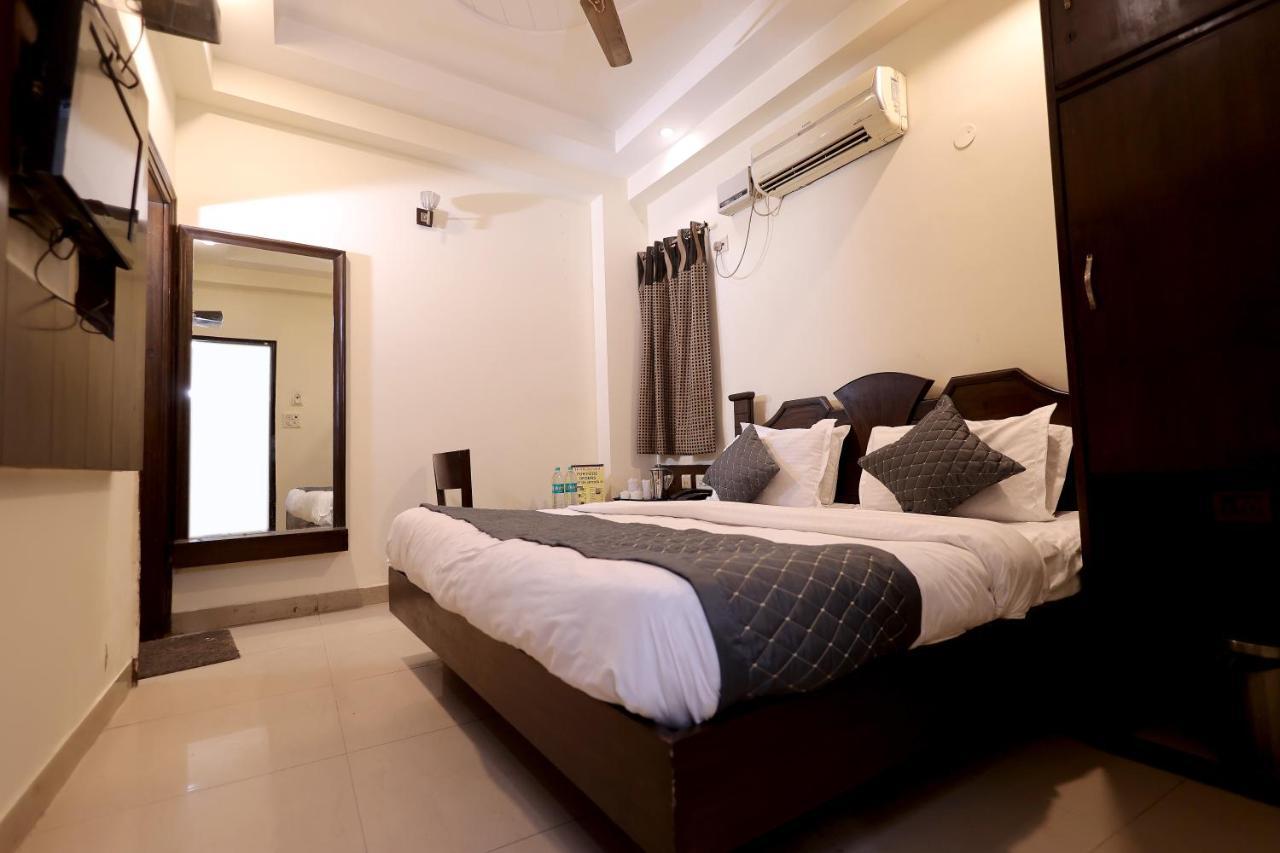 Hotel Gaylord International - New Delhi Ngoại thất bức ảnh