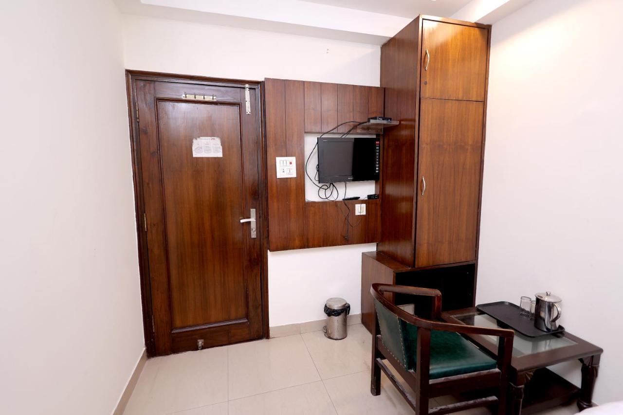 Hotel Gaylord International - New Delhi Ngoại thất bức ảnh