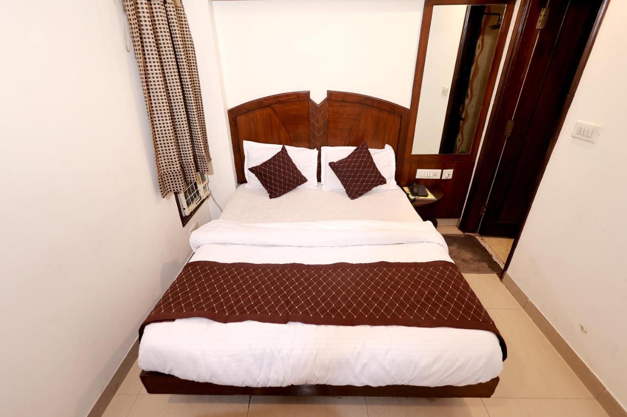 Hotel Gaylord International - New Delhi Ngoại thất bức ảnh