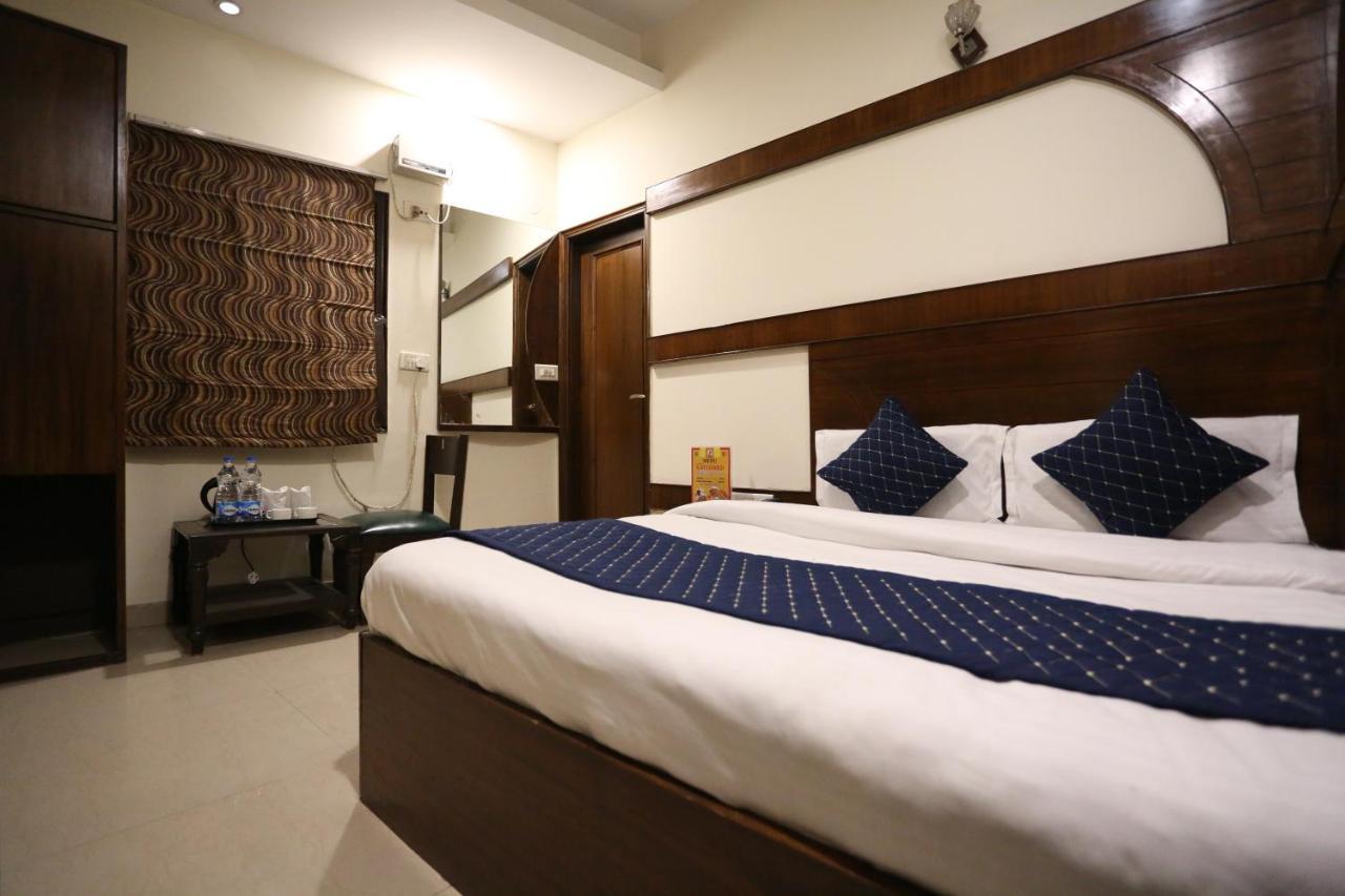 Hotel Gaylord International - New Delhi Ngoại thất bức ảnh