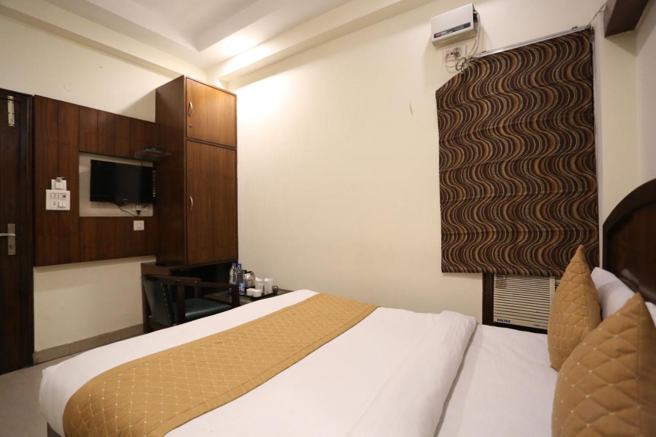 Hotel Gaylord International - New Delhi Ngoại thất bức ảnh