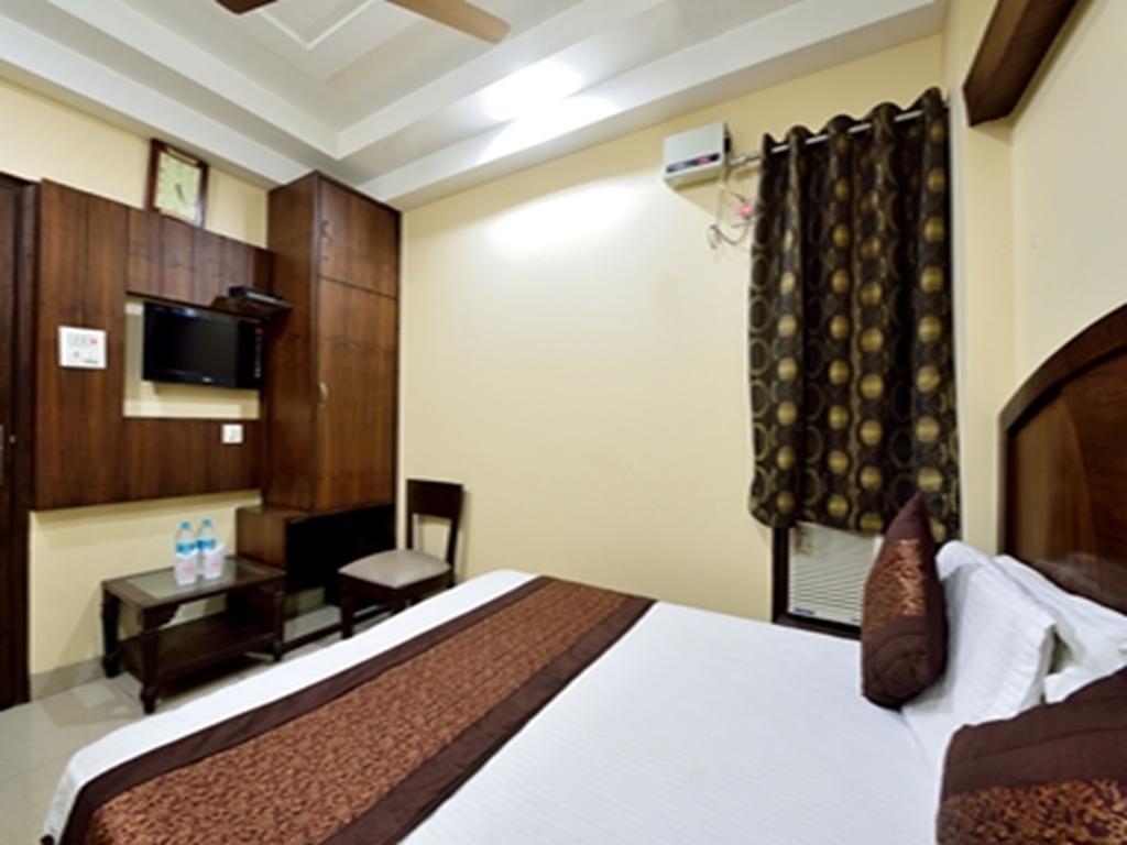 Hotel Gaylord International - New Delhi Ngoại thất bức ảnh